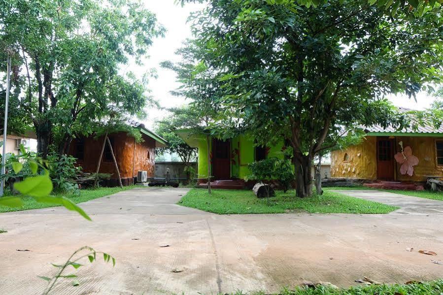 Maiyai Resort - Big Tree Kamphaeng Phet Exteriér fotografie